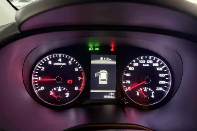 Kia Picanto (2023) thumbnail 9