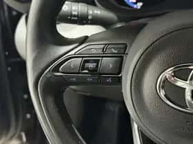 Toyota Yaris Cross (2023) thumbnail 10