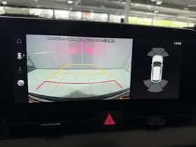 Kia Sportage (2023) thumbnail 17