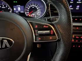 Kia Ceed Sportswagon (2022) thumbnail 13
