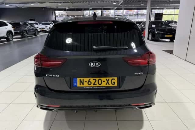 Kia Ceed Sportswagon (2022) thumbnail 6