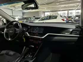 Kia Niro (2021) thumbnail 8