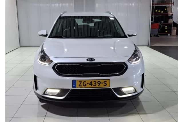 Kia Niro (2019) thumbnail 3