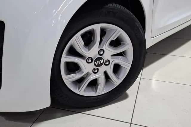 Kia Picanto (2019) thumbnail 2