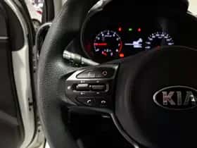 Kia Picanto (2019) thumbnail 17