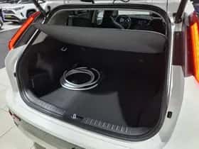 Kia Niro (2024) thumbnail 8