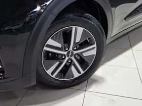 Kia Niro (2022) thumbnail 2