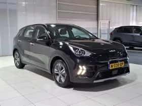 Kia Niro (2022) thumbnail 3