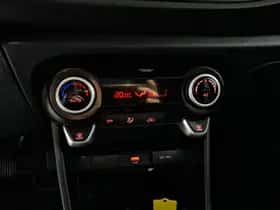 Kia Picanto (2023) thumbnail 17
