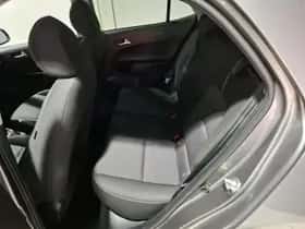 Kia Picanto (2023) thumbnail 21