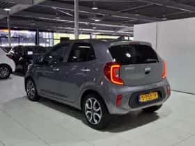 Kia Picanto (2023) thumbnail 6