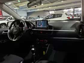Kia Picanto (2023) thumbnail 8
