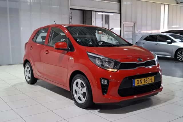 Kia Picanto (2019) thumbnail 3