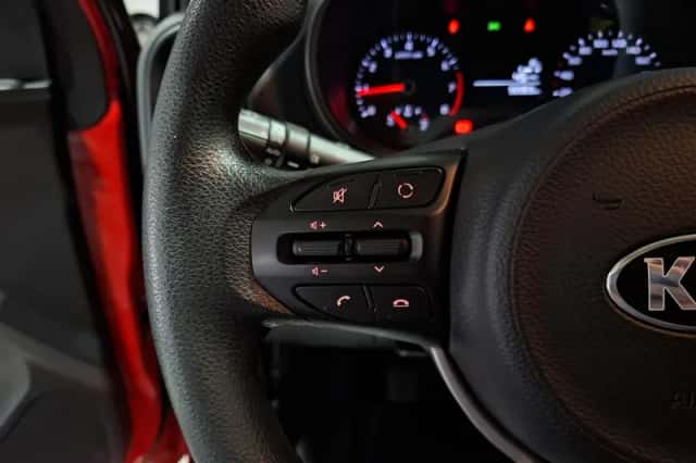 Kia Picanto (2019) thumbnail 10