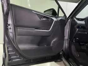 Toyota RAV4 (2020) thumbnail 24