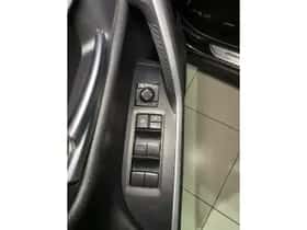 Toyota RAV4 (2020) thumbnail 25