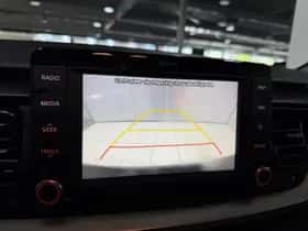 Kia Stonic (2019) thumbnail 17