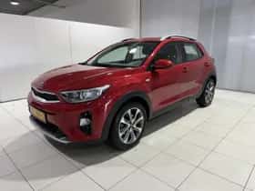 Kia Stonic (2019) thumbnail 3