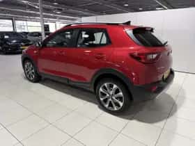 Kia Stonic (2019) thumbnail 5
