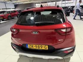 Kia Stonic (2019) thumbnail 6