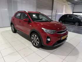 Kia Stonic (2019) thumbnail 8