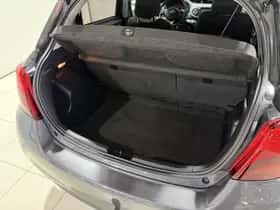 Toyota Yaris (2015) thumbnail 20