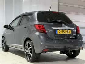 Toyota Yaris (2015) thumbnail 6