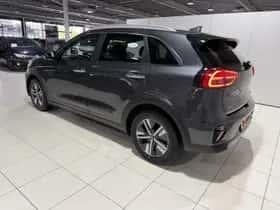Kia Niro (2021) thumbnail 5