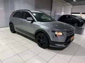 Kia Niro (2023) thumbnail 8