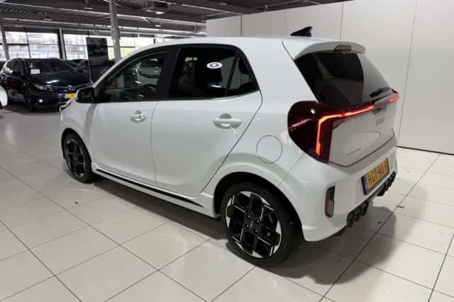 Kia Picanto (2025) thumbnail 5
