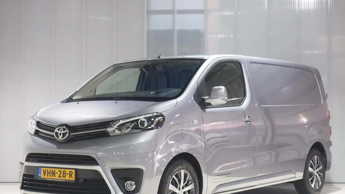 Toyota Proace (2020) — foto 1