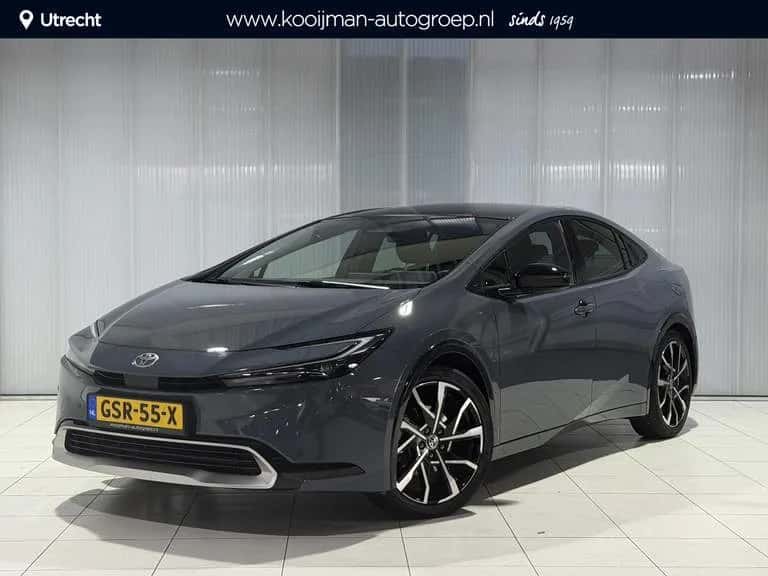 Toyota Prius (2024) — foto 1