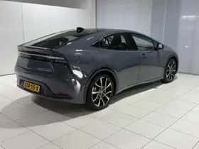 Toyota Prius (2024) thumbnail 17