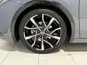 Toyota Prius (2024) thumbnail 41