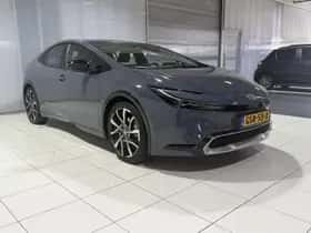 Toyota Prius (2024) thumbnail 6