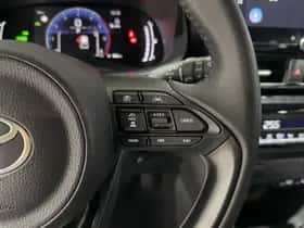 Toyota Yaris Cross (2025) thumbnail 11