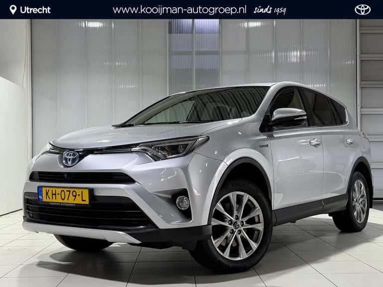 Toyota RAV4 (2016) — foto 1