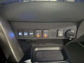 Toyota RAV4 (2016) thumbnail 22
