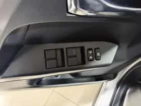 Toyota RAV4 (2016) thumbnail 24