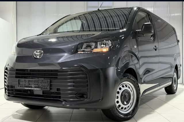 Toyota Proace (2024) thumbnail 1