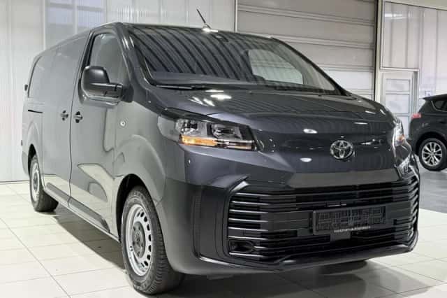 Toyota Proace (2024) thumbnail 3