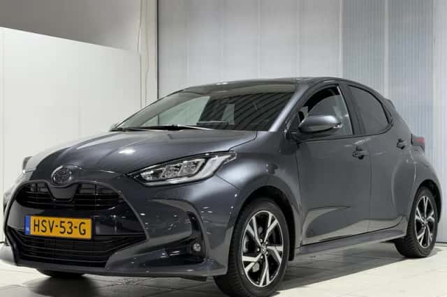 Toyota Yaris (2025) thumbnail 4