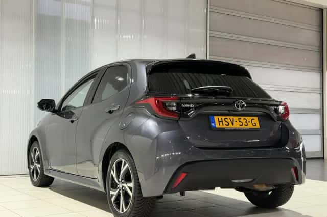 Toyota Yaris (2025) thumbnail 6