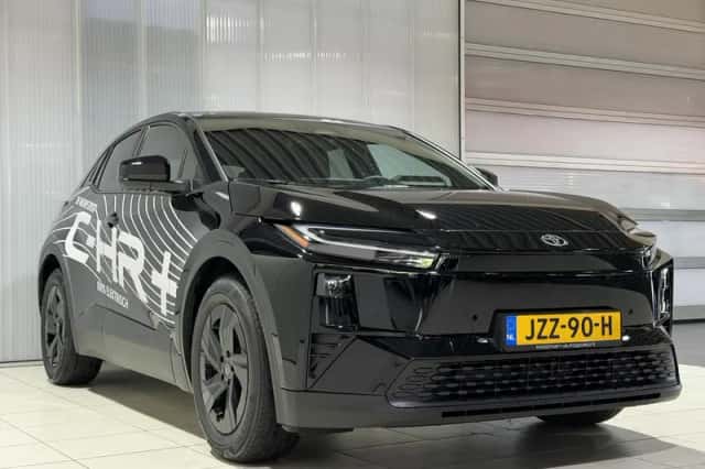 Toyota C-HR+ (2026) thumbnail 2