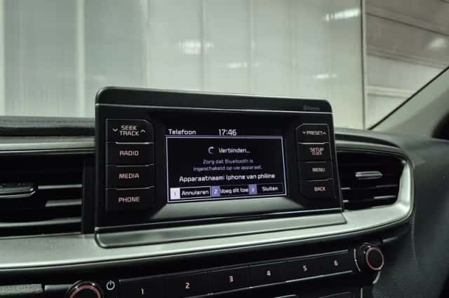Kia Ceed Sportswagon (2019) thumbnail 15