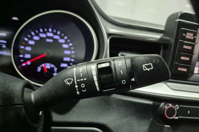 Kia Ceed Sportswagon (2019) thumbnail 16