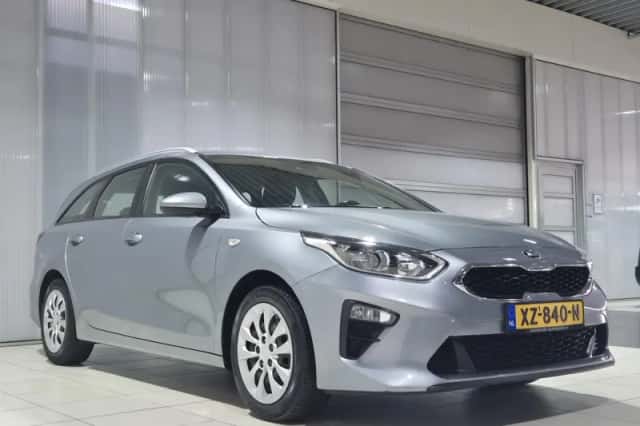 Kia Ceed Sportswagon (2019) thumbnail 3