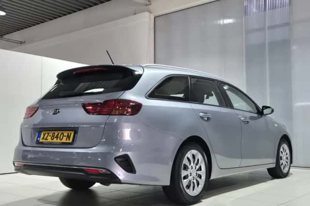 Kia Ceed Sportswagon (2019) thumbnail 22