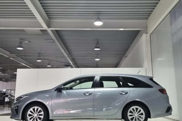 Kia Ceed Sportswagon (2019) thumbnail 6