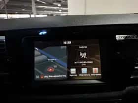 Kia Niro (2019) thumbnail 15